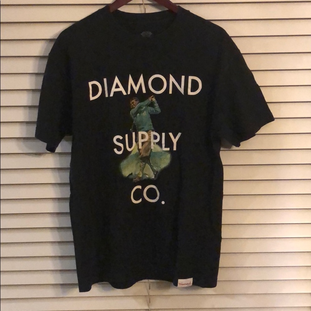 Diamond Supply Men’s fashion shirt